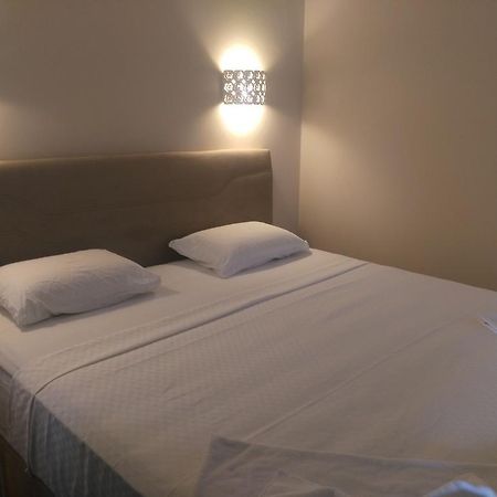 Dasis Hotel Suites Bodrum Esterno foto